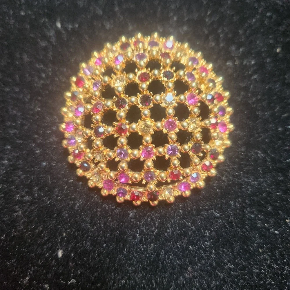 Vintage Gold Tone Round Lattice Brooch Pink Purple Rhinestone Circle‎ Pin